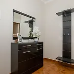 Mrijana D *