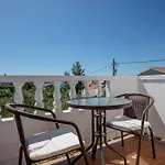 Mrijana D *