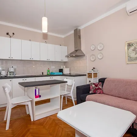 Apartment Mrijana D