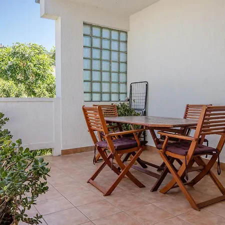 Mrijana D Apartment *